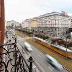 Charles\' Haven In The Heart Of Budapest