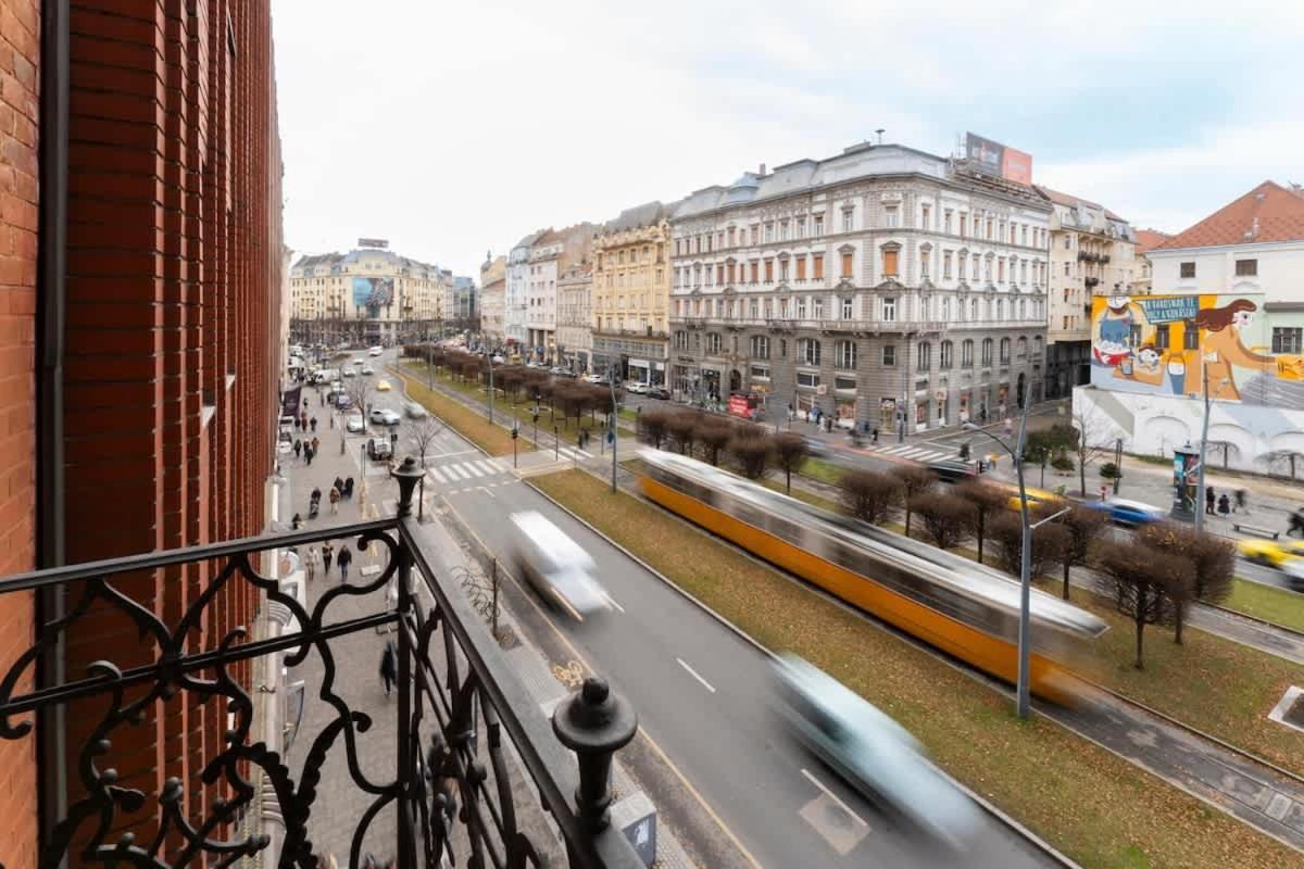 Apartment Charles' Haven In The Heart Of