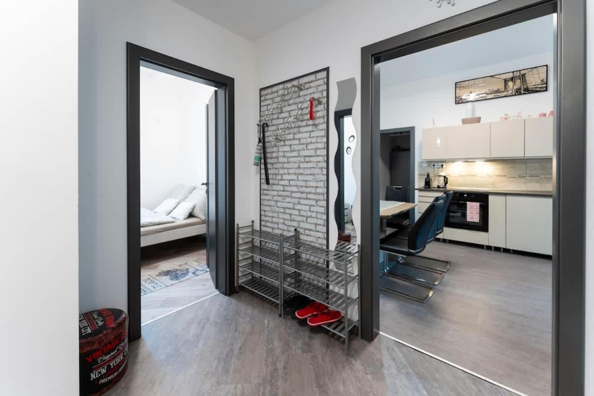Apartamento Charles' Haven In The Heart Of Budapest